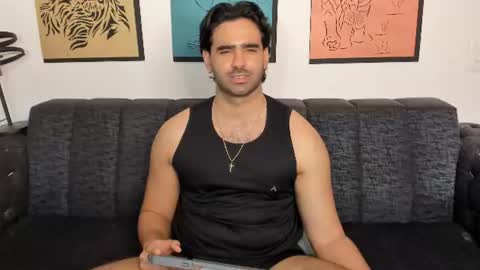 bradleymartin7 online show from July 28, 2:13 pm