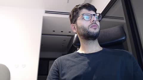 brads online show from December 11, 10:27 pm