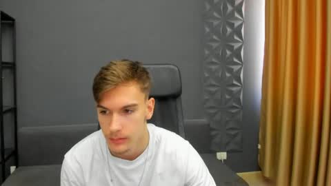 BradyFlint online show from April 14, 8:14 am