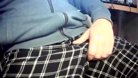 bram27370 online show from December 4, 8:56 am