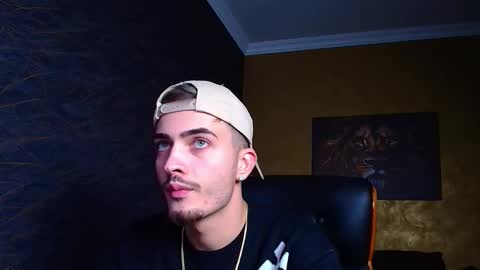 Snapshot of brandontatex chatting on October 3, 11:59 am BrandonTateX online show from October 3, 11:59 am