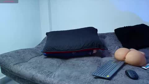 Snapshot of brayaanfit chatting on October 5, 12:25 am 50 OFF TODAY online show from October 5, 12:25 am
