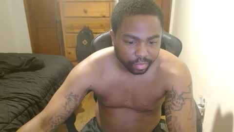 Breadw1nnah online show from October 29, 7:55 am