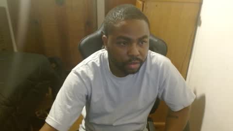 Snapshot of breadw1nnah chatting on September 25, 5:17 am Breadw1nnah online show from September 25, 5:17 am