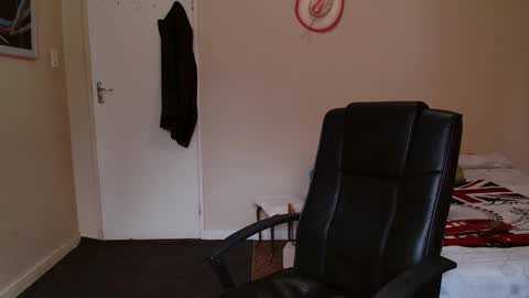 ask me lol online show from March 18, 10:18 am