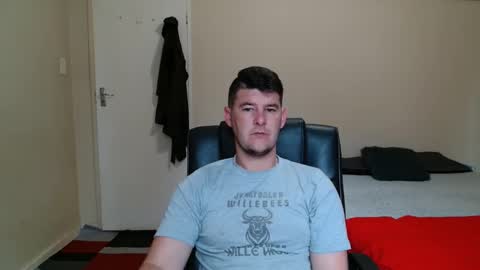 ask me lol online show from November 18, 4:49 am