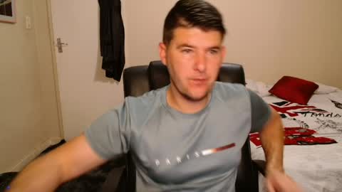 ask me lol online show from April 11, 3:35 am