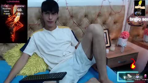 Snapshot of brent18_ chatting on March 3, 2:55 am Esteban online show from March 3, 2:55 am