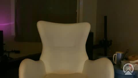 brentis1976 online show from February 9, 6:29 am