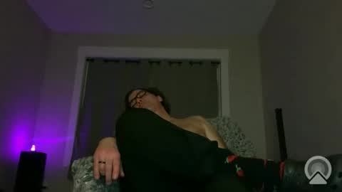 brentis1976 online show from February 15, 7:51 am