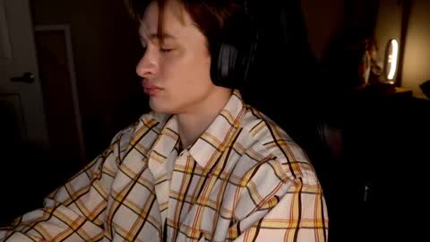 brentonverde online show from January 9, 9:58 pm