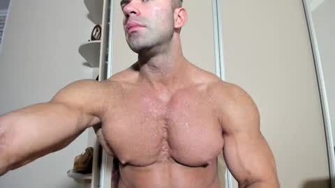 Snapshot of bretman_narcissus chatting on September 24, 2:26 pm bretman_narcissus online show from September 24, 2:26 pm