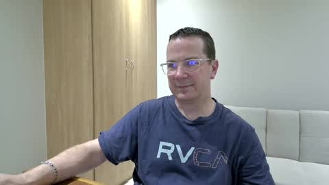 Brett online show from September 8, 3:55 pm