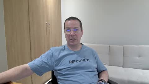 Brett online show from January 9, 2:44 pm