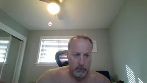 hey online show from April 23, 9:50 pm