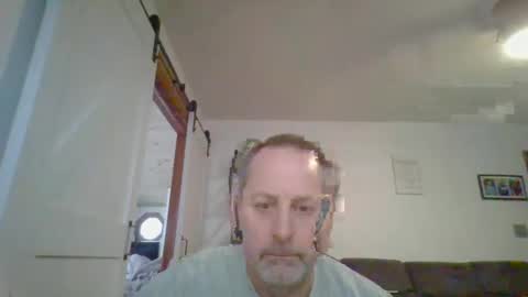 hey online show from November 28, 7:16 pm