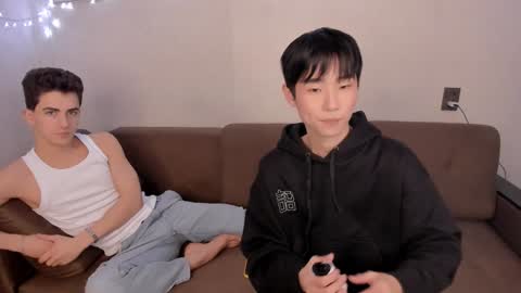 Brian boy online show from February 8, 7:49 pm