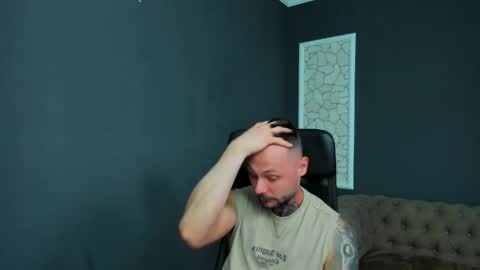Brian online show from June 9, 4:14 am