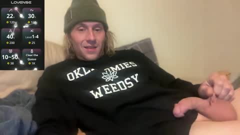 Snapshot of briansmash_ chatting on September 28, 11:14 pm Brian smash online show from September 28, 11:14 pm