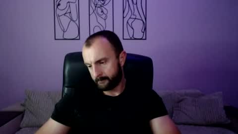brindlefly69 online show from July 10, 11:02 am