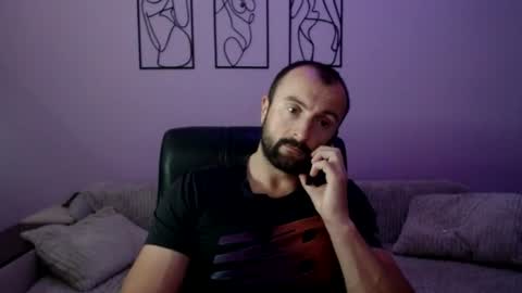 brindlefly69 online show from July 16, 10:44 am