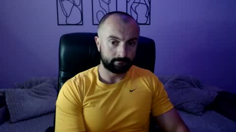 brindlefly69 online show from July 22, 11:13 am
