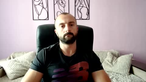 brindlefly69 online show from July 31, 11:21 am