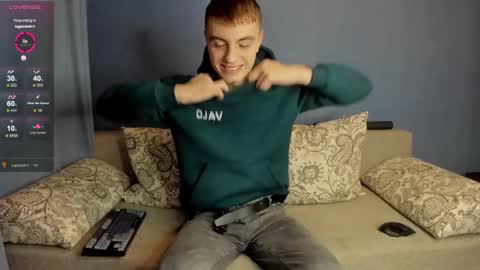 bristlebback online show from March 2, 1:37 am