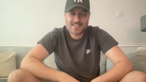 british_lad_uncut online show from February 12, 4:02 pm