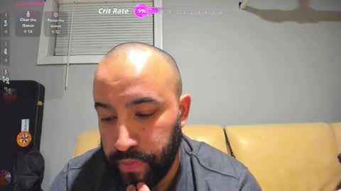 Brokenmike online show from November 26, 5:32 am