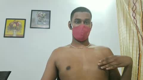 brownguy2505 online show from October 22, 10:08 am