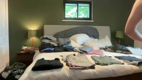 Bruce online show from April 30, 9:19 pm