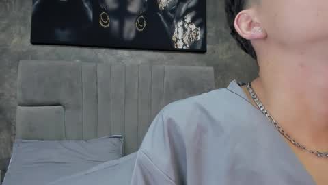 Bruce Hans online show from December 22, 12:35 pm