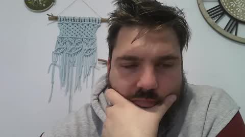 Snapshot of bruce_wayne34 chatting on February 25, 8:58 am Bruce Wayne online show from February 25, 8:58 am