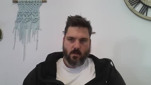 Snapshot of bruce_wayne34 chatting on February 4, 10:10 am Bruce Wayne online show from February 4, 10:10 am