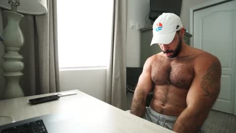 Snapshot of brucestryker chatting on September 9, 2:16 pm onlyfans BRUCESTRYKER online show from September 9, 2:16 pm