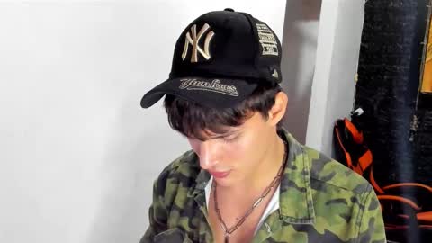 Bruno Bellini online show from March 7, 5:27 am