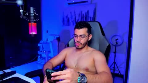 Bruno online show from April 24, 4:15 am