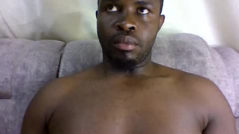 brucedarling online show from April 22, 6:41 am