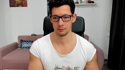 Snapshot of brutusk1 chatting on January 13, 6:49 am Brutus K online show from January 13, 6:49 am