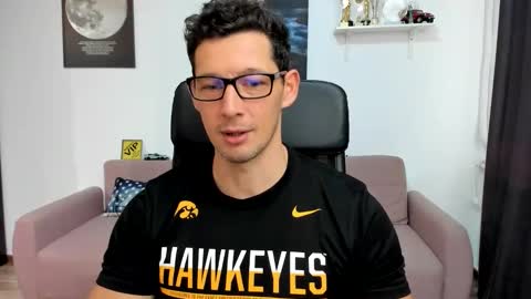 Brutus K online show from November 17, 9:12 am