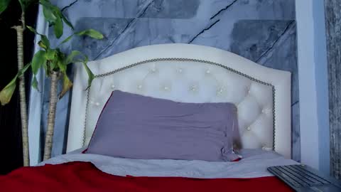 bry_dalton online show from February 13, 5:02 am