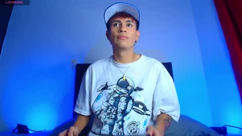 BRYAM INDEPENDENT MODEL online show from November 2, 2:16 am