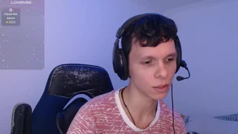 bryamado online show from December 21, 6:43 am