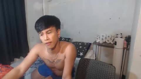 BRYAN  JEMY online show from May 17, 12:56 pm