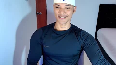 Snapshot of bryan_boy_ chatting on September 19, 7:13 pm bryan online show from September 19, 7:13 pm