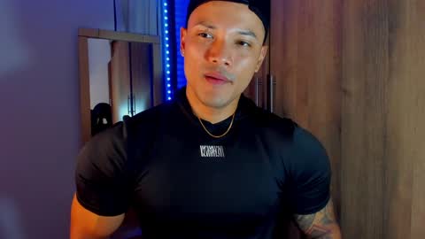 Snapshot of bryan_boy_ chatting on January 25, 2:04 am bryan online show from January 25, 2:04 am