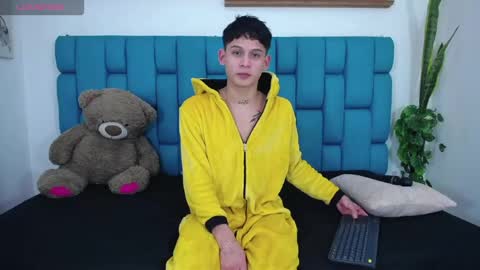 Bryan online show from April 29, 10:38 pm