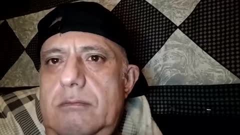 bryn1374 online show from May 6, 11:55 am