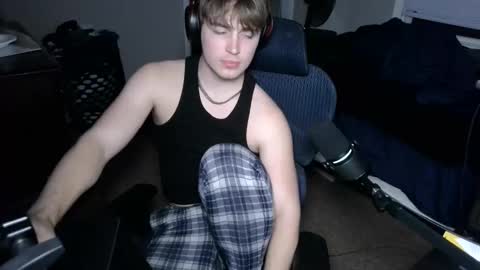 BubblebuttBdn online show from November 19, 4:01 am